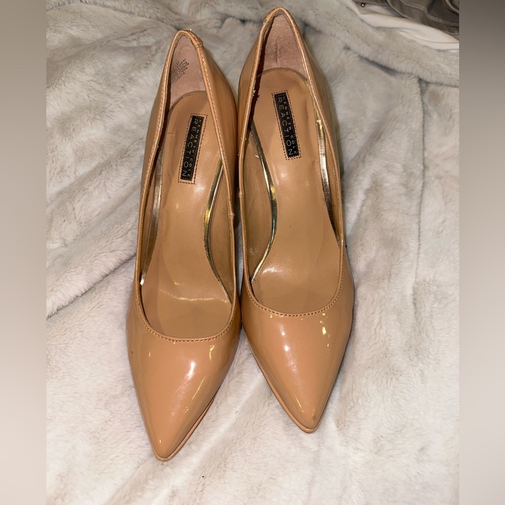 Kenneth Cole Nude Stiletto Heels